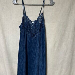 Elegant Blue Lace Trim Nightgown